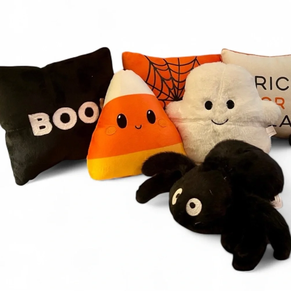 Set of 6 Mini Decorative Halloween Pillows 🎃